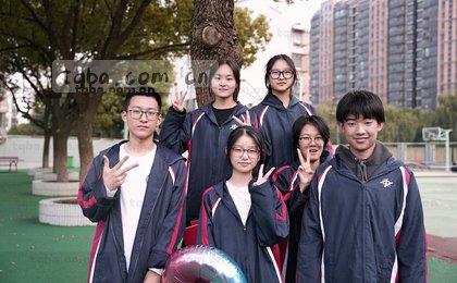 指尖导航，屏上世界